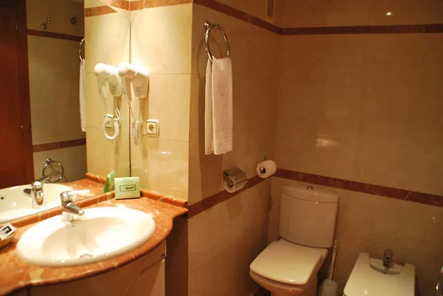 Hotel Caramelo Marina Calan Bosch - Adults Only Cala'N Bosch