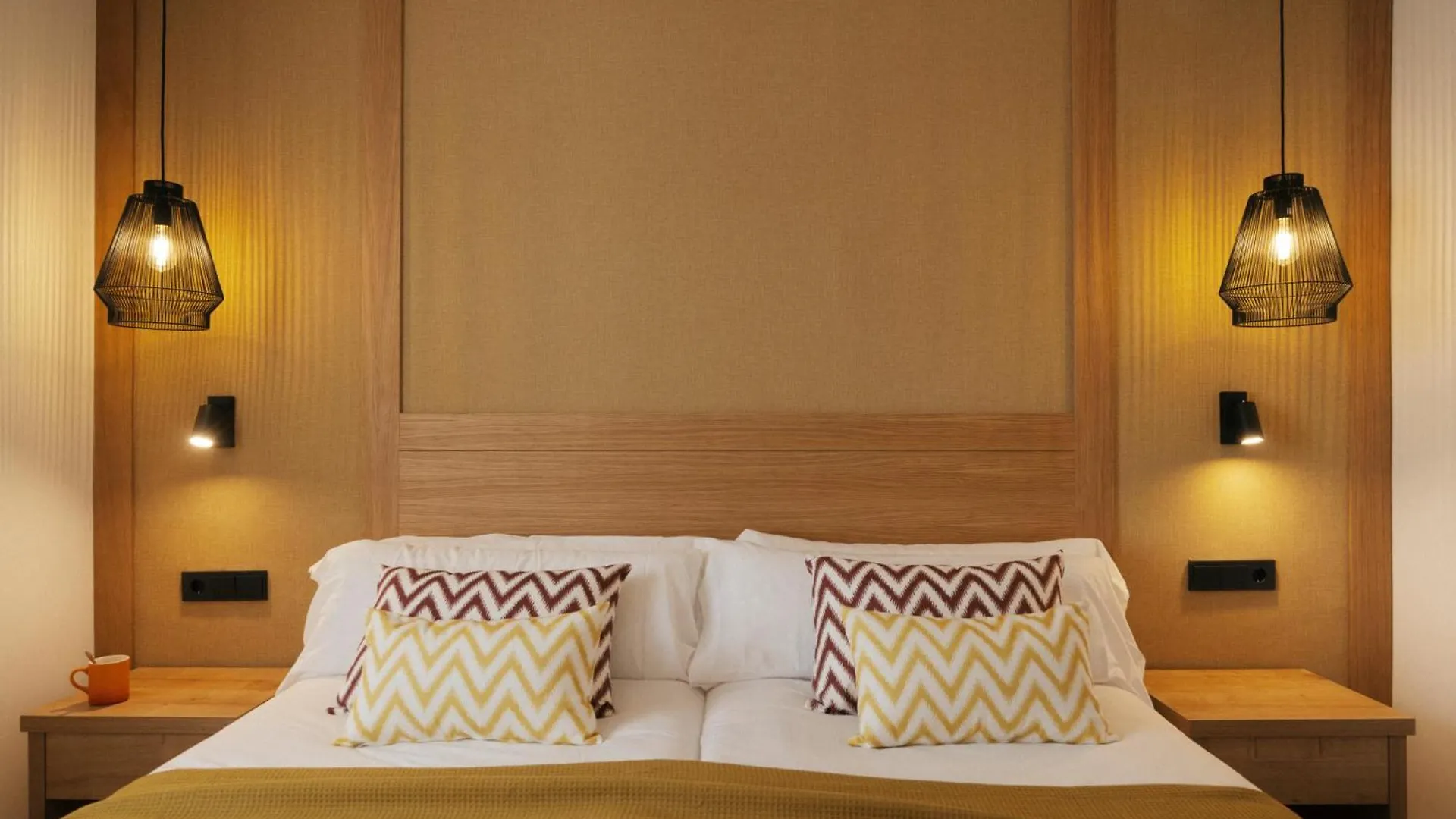 Caramelo Marina Calan Bosch - Adults Only Hotel Cala'N Bosch  4*, Cala'N Bosch (Menorca) Spain