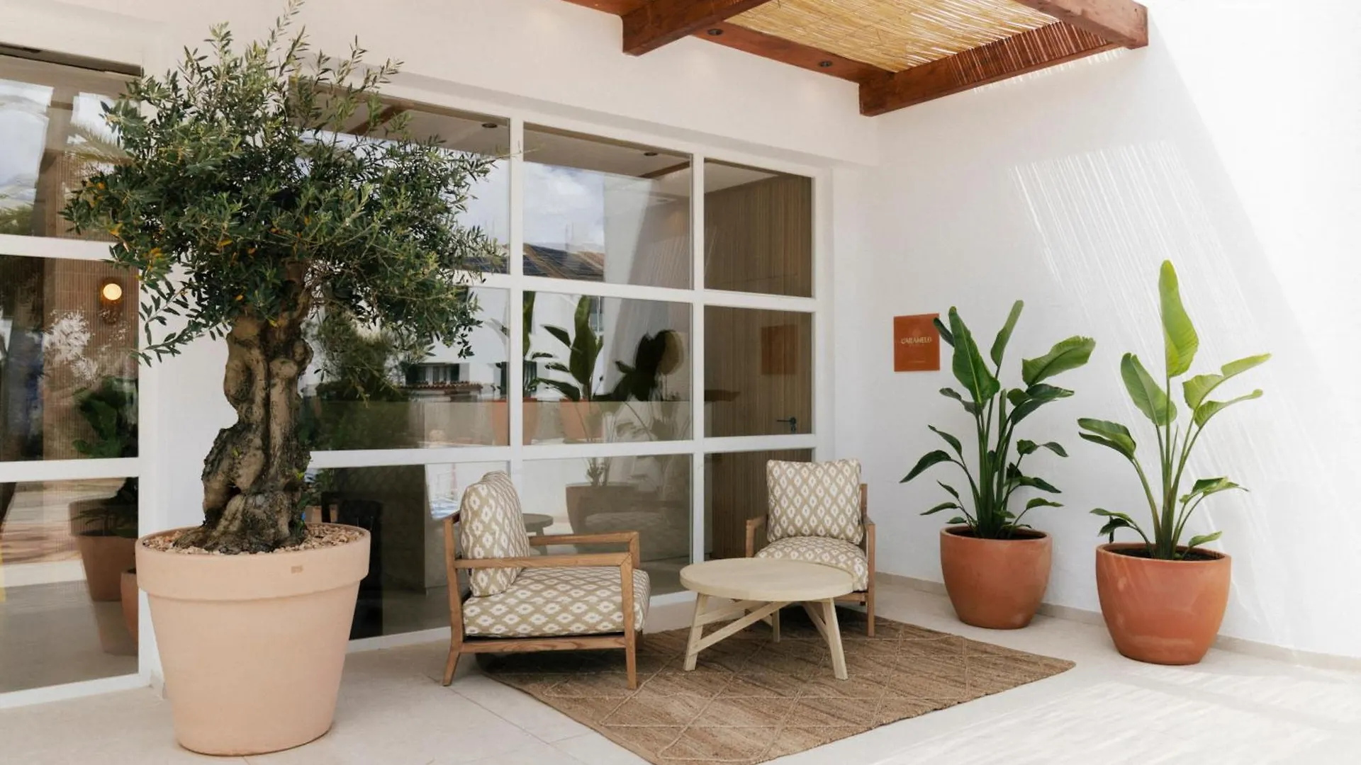 Caramelo Marina Calan Bosch - Adults Only Hotel Cala'N Bosch  4*, Cala'N Bosch (Menorca) Spain